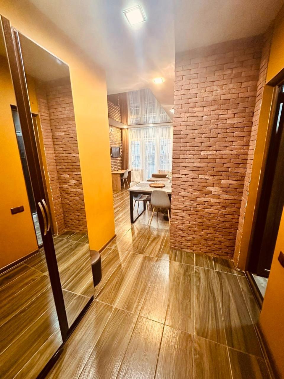 Marnika Apartment Batumi Exterior photo