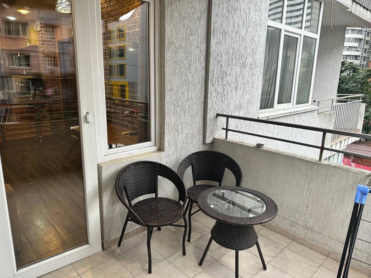 Marnika Apartment Batumi Exterior photo